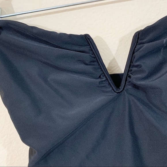 Hobie SURPRISED ONE One Piece Strappy Swimsuit - Picture 4 of 5